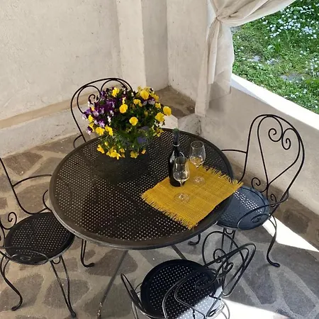 Nyaraló Delphina's House