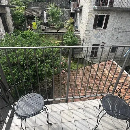 Delphina's House Ferienhaus